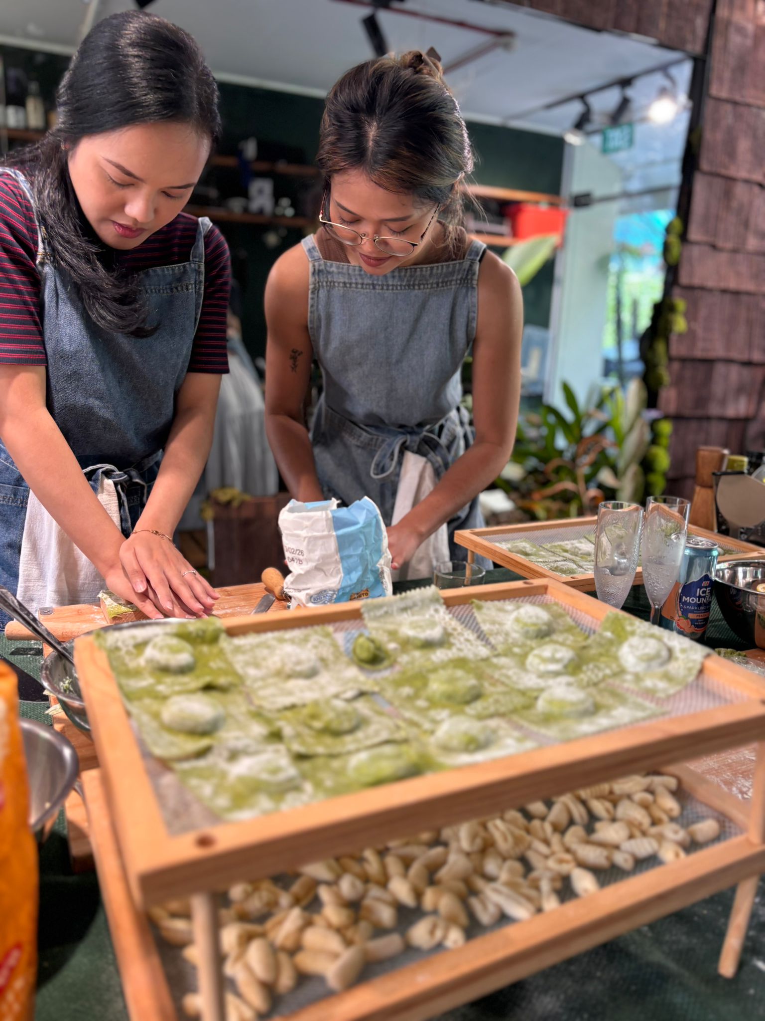 From Dough to Dish: An Artisan Handmade Pasta-Making Workshop